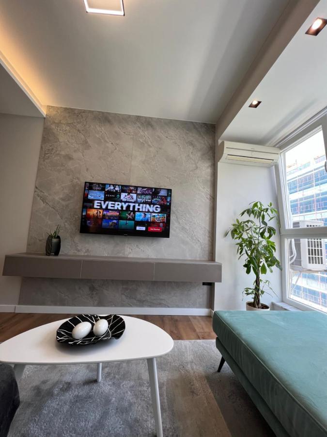 Aia Suites & Apartments Tirana Zewnętrze zdjęcie