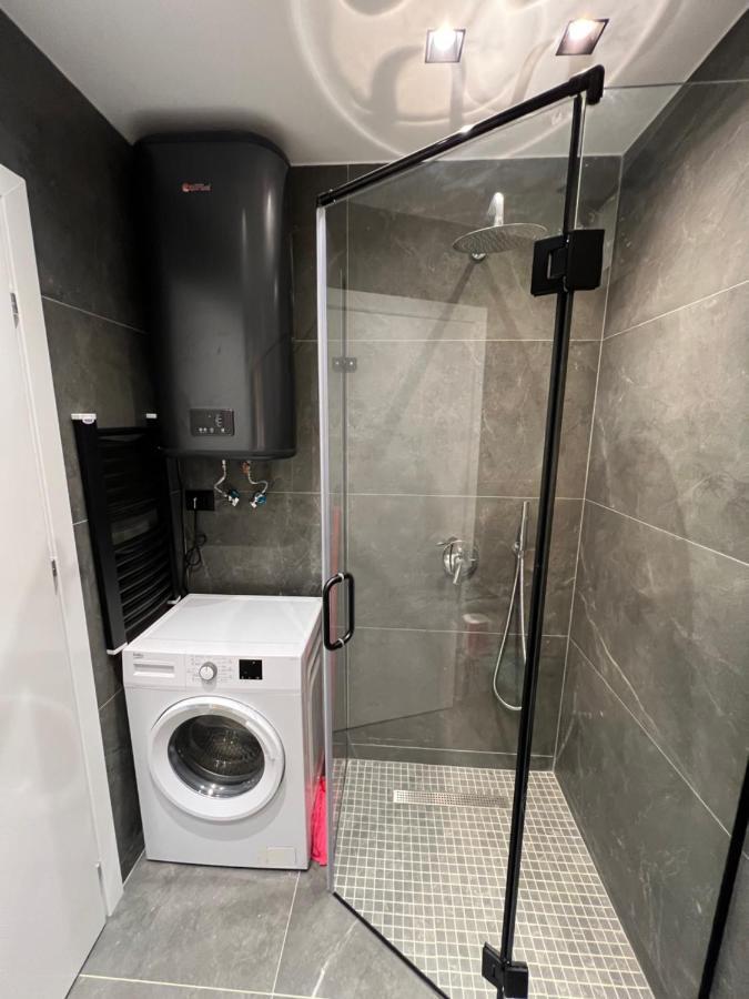 Aia Suites & Apartments Tirana Zewnętrze zdjęcie