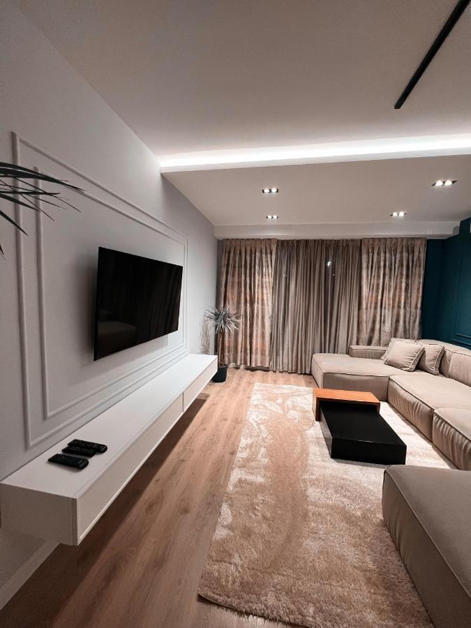 Aia Suites & Apartments Tirana Zewnętrze zdjęcie