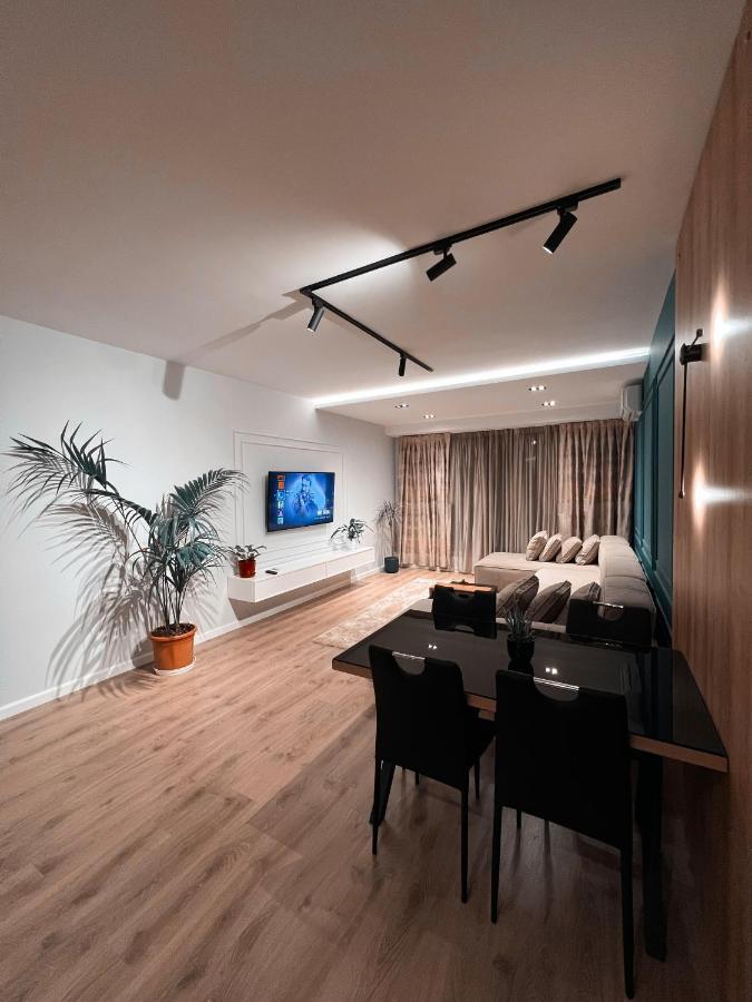 Aia Suites & Apartments Tirana Zewnętrze zdjęcie