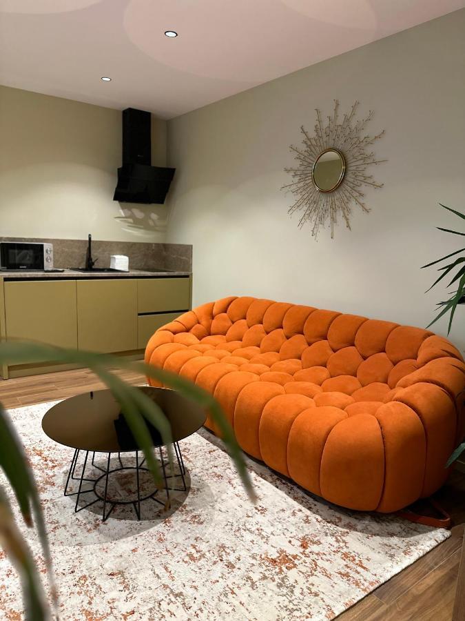 Aia Suites & Apartments Tirana Zewnętrze zdjęcie