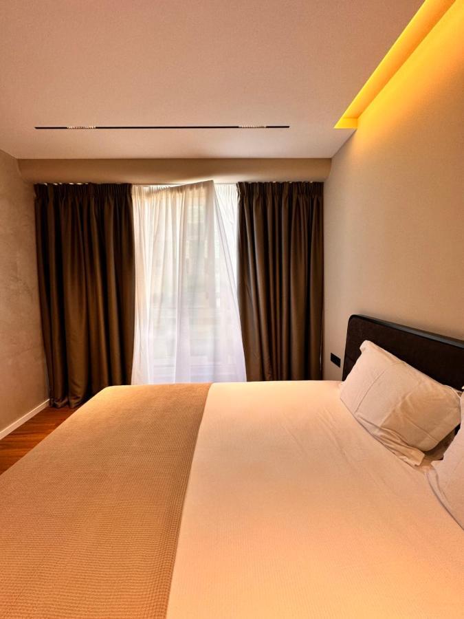 Aia Suites & Apartments Tirana Zewnętrze zdjęcie
