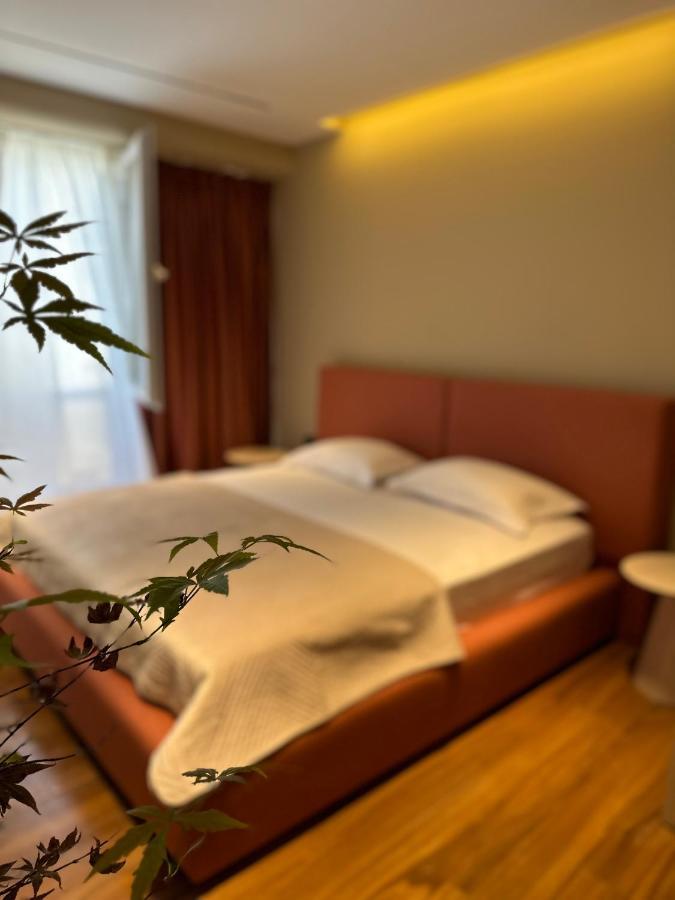Aia Suites & Apartments Tirana Zewnętrze zdjęcie